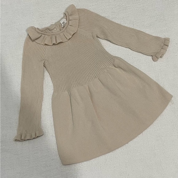 H&M collared rib knit dress - Picture 2 of 6